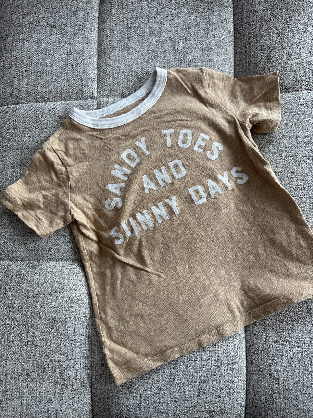 Kids Tan Short Sleeve Graphic Tee - 'Sandy Toes and Sunny Days'